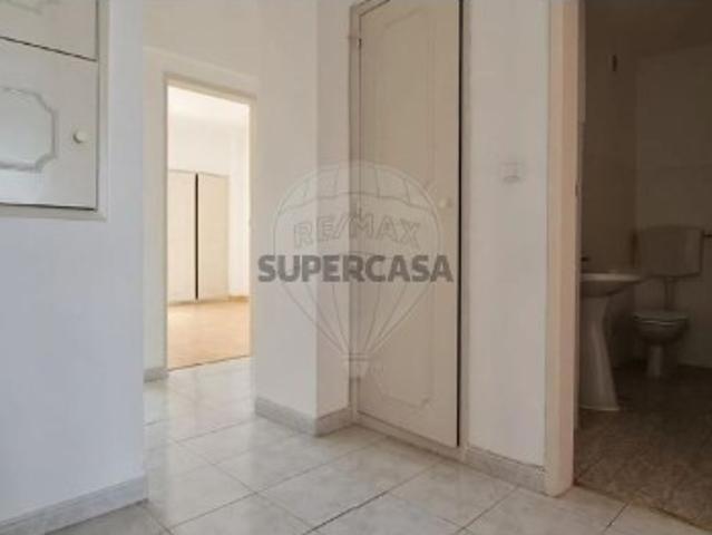 Apartamento T2 em Algueirão Mem Martins