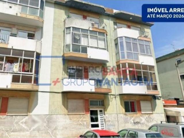 Apartamento T2 em Algueirão Mem Martins