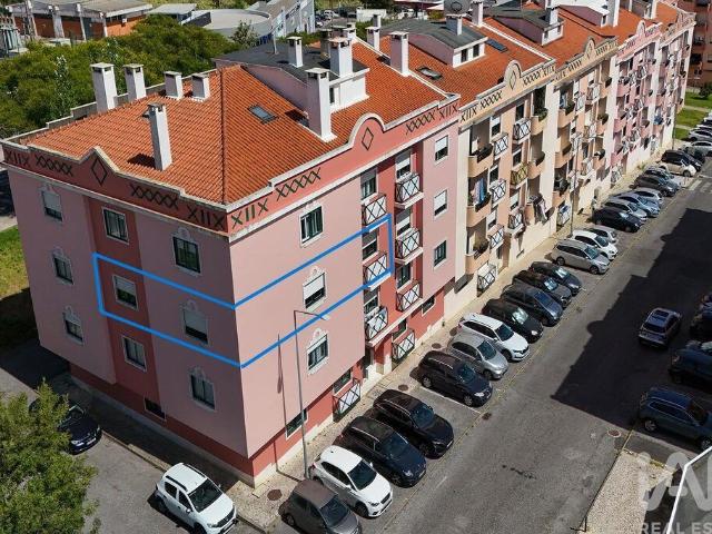 Apartamento T2 em Algueirão Mem Martins de 84 m²