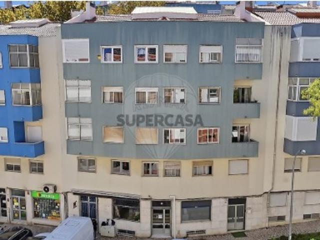 Apartamento T2 em Algés, Linda a Velha e Cruz Quebrada Dafundo