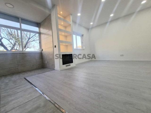 Apartamento T2 em Alto do Seixalinho, Santo André e Verderena