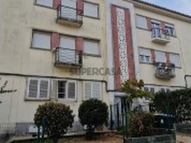 Apartamento T2 em Alvalade