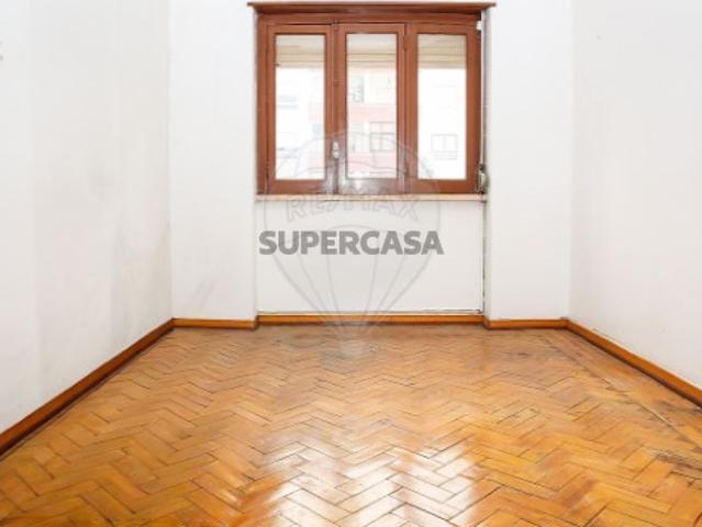 Apartamento T2 em Alverca do Ribatejo e Sobralinho