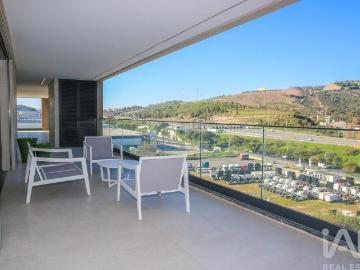 Apartamento T2 em Alverca do Ribatejo e Sobralinho de 130,00. 130m² Alverca do Ribatejo e Sobralinho