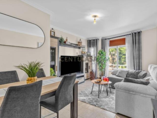 Apartamento T2 em Alverca do Ribatejo