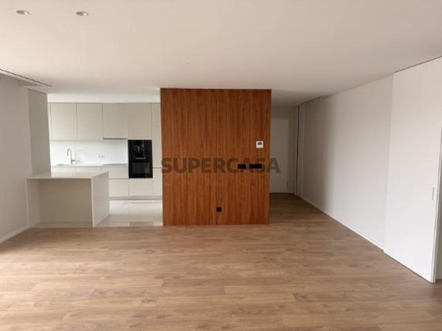 Apartamento T2 em Antas e Abade de Vermoim