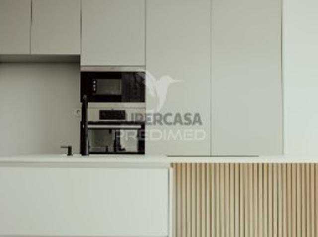 Apartamento T3 em Armação de Pêra