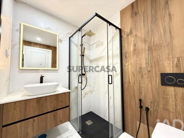 Apartamento T2 em Armação de Pêra de 79,00 m²