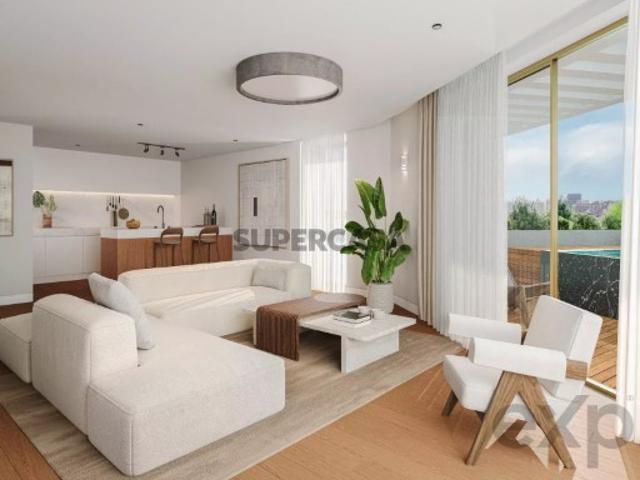 Apartamento T2 em Arroios