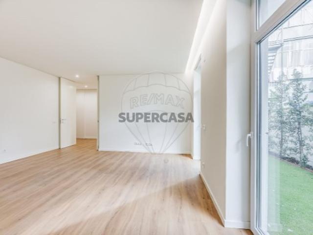 Apartamento T2 em Arroios
