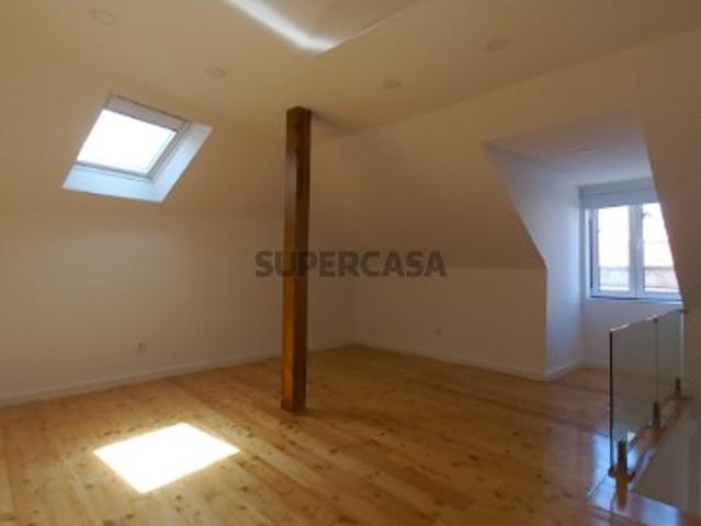 Apartamento T2 em Arroios