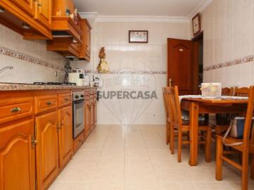 Apartamento T2 em Aveiras de Baixo