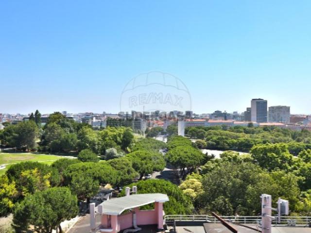 Apartamento T2 em Avenidas Novas