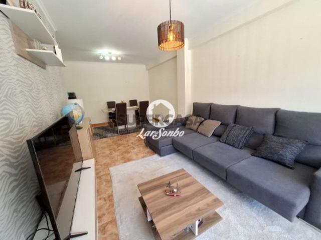 Apartamento T2 em Aver o Mar