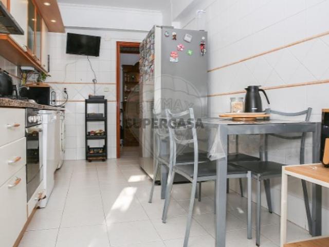 Apartamento T2 em Azambuja