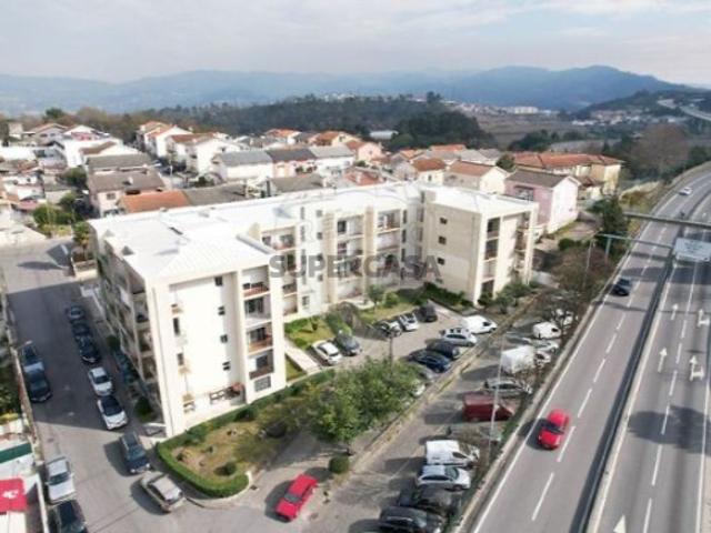Apartamento T2 em Azurém