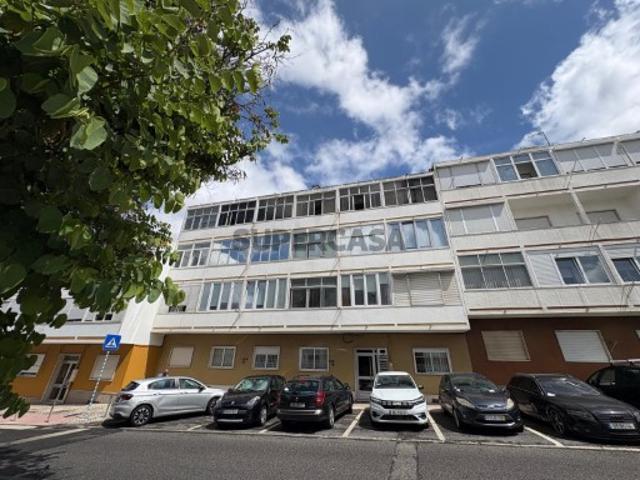 Apartamento T2 em Barcarena