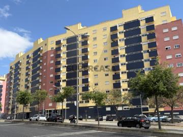 Apartamento T2 em Beato