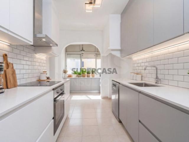 Apartamento T2 em Beato