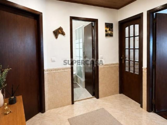 Apartamento T2 em Belas
