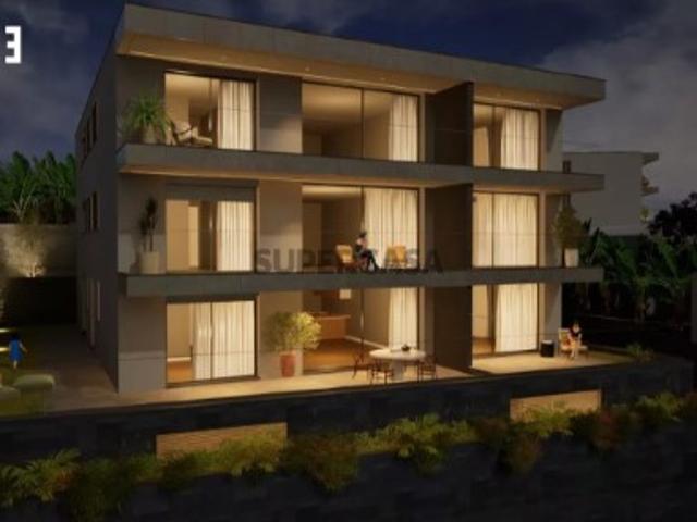 Apartamento T2 em Estreito Câmara de Lobos