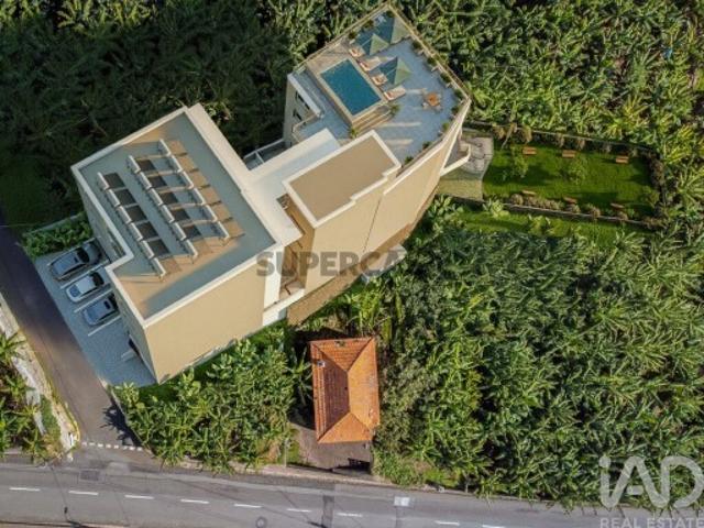 Apartamento T2 em Câmara de Lobos de 104,00 m²