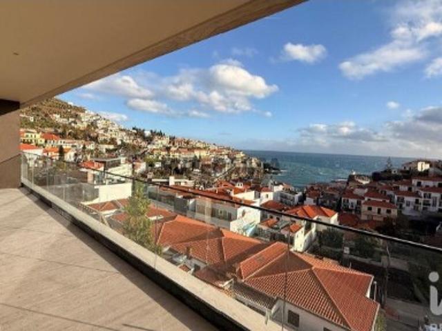 Apartamento T2 em Câmara de Lobos de 181,00 m²