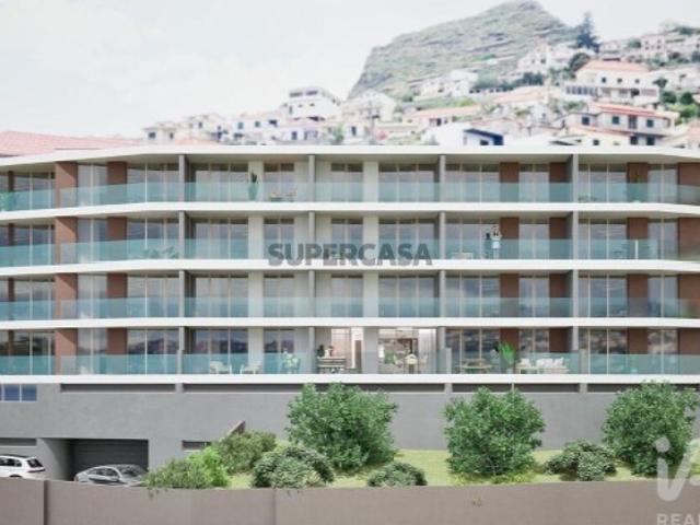 Apartamento T2 em Câmara de Lobos de 85,00 m²