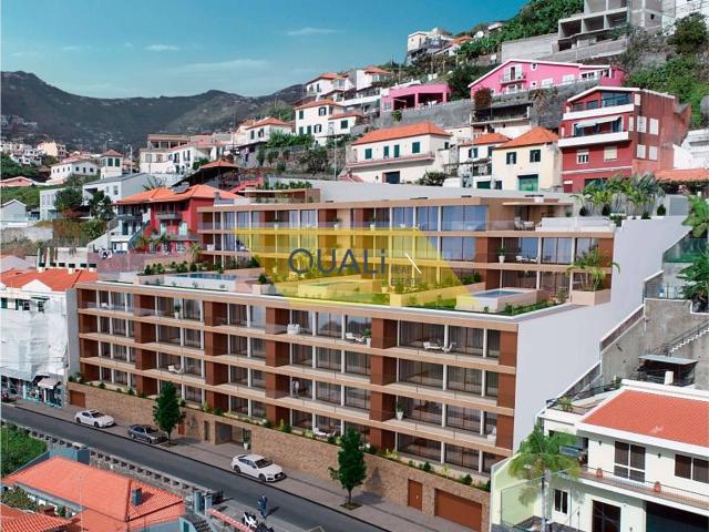 Apartamento T2 em Câmara de Lobos Fração F 165m² Câmara De Lobos