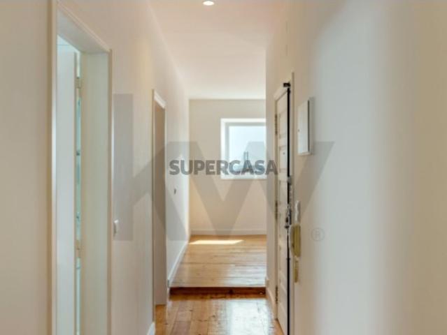 Apartamento T2 em Campo de Ourique