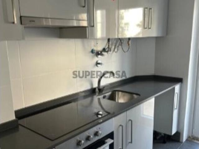 Apartamento T2 em Campo de Ourique