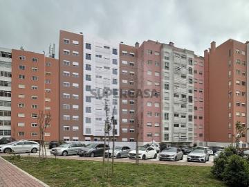 Apartamento T2 em Cacém e São Marcos