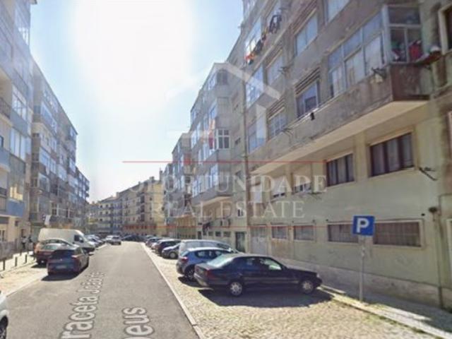 Apartamento T2 em Cacém, Sintra