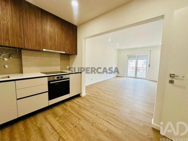 Apartamento T2 em Cadaval e Pêro Moniz de 88 m²