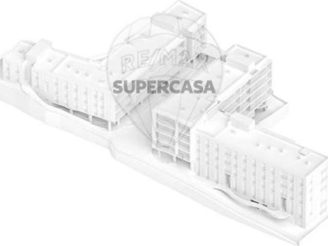 Apartamento T2 em Carnaxide e Queijas