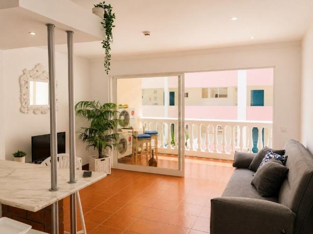 Apartamento T2 em condomínio fechado, perto da praia em Mont. 74m² Monte Gordo