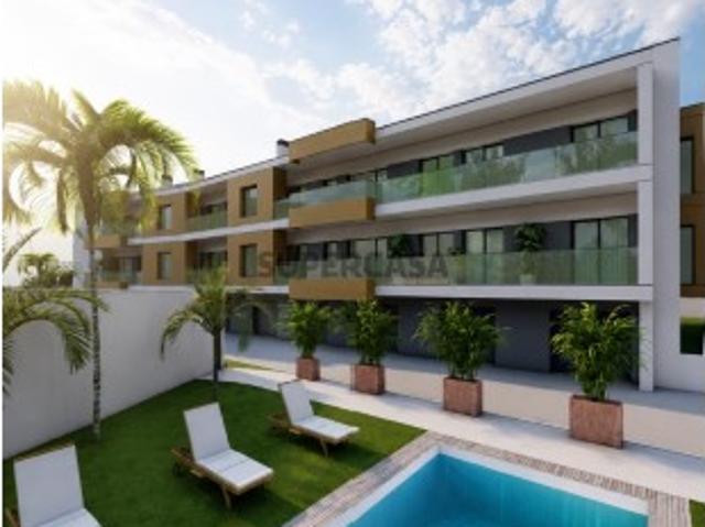 Apartamento T2 em Condomínio privado com piscina | Condeixa a Nova
