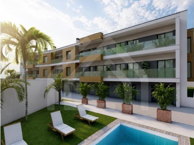 Apartamento T2 em Condomínio privado com piscina | Condeixa a Nova