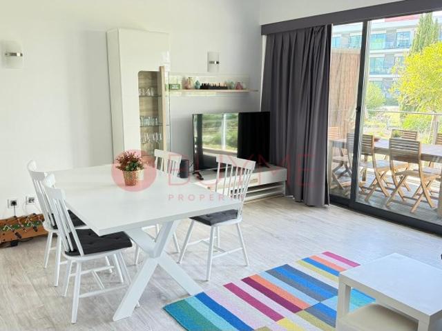Apartamento T2 em Condomínio Privado com Piscina Vilamoura
