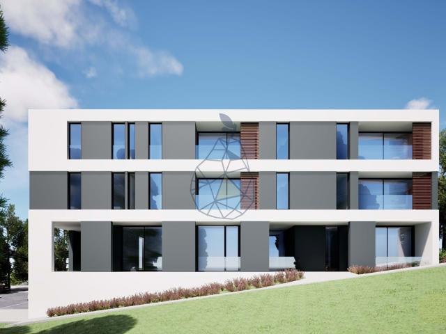Apartamento T2 em construção com Garagem e Arrecadação situado próximo a Ferragudo