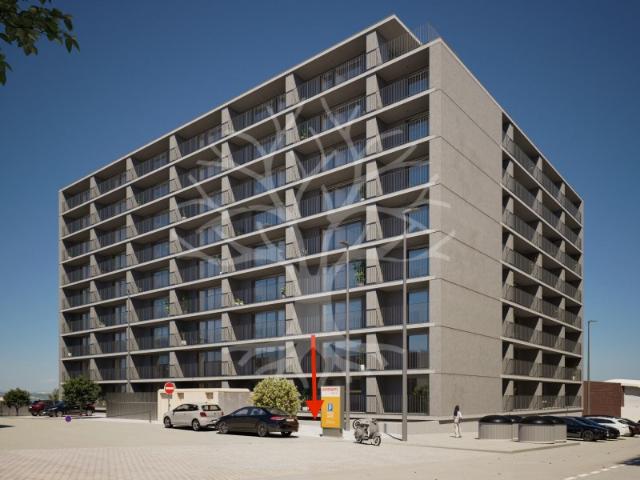 Apartamento T2 em construção com varanda em V. N. de Gaia