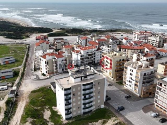 Apartamento T2 em Coimbrão