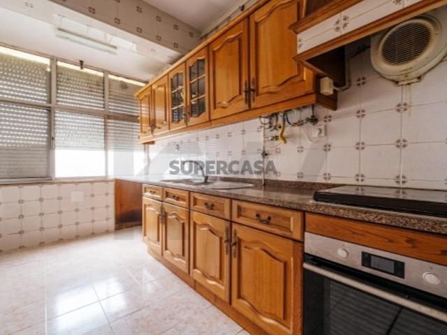 Apartamento T2 em Coimbra junto Bairro Norton de Matos