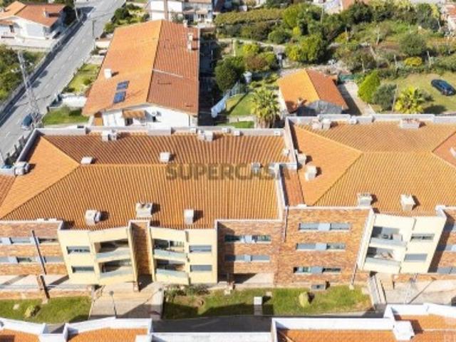 Apartamento T2 em Coronado de 104 m²