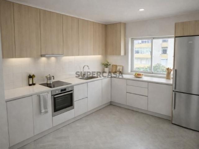 Apartamento T2 em Costa da Caparica
