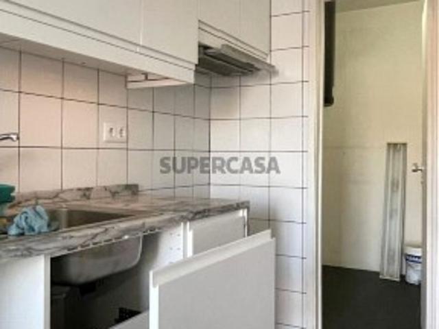 Apartamento T2 em Custóias