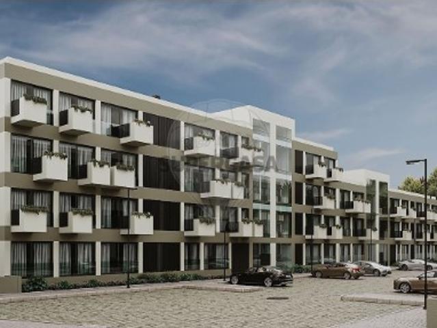 Apartamento T2 em Custóias