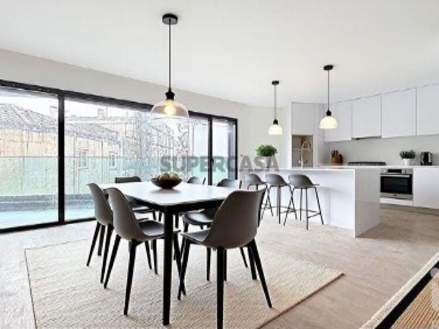 Apartamento T2 em Esgueira de 162,00 m²