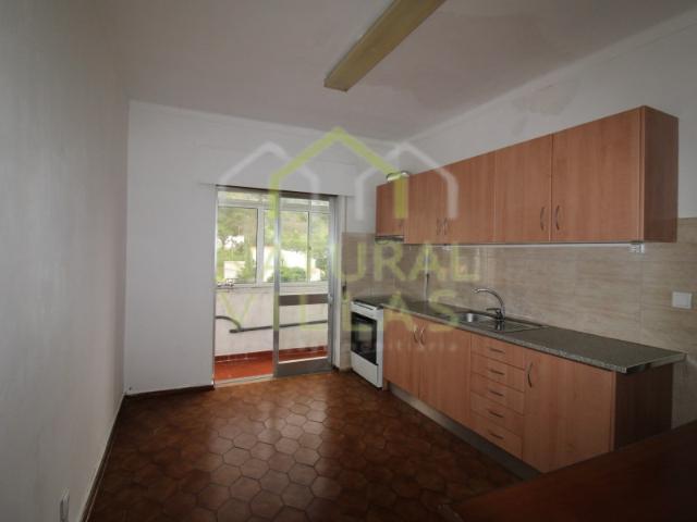 Apartamento T2 em Estoi, Faro