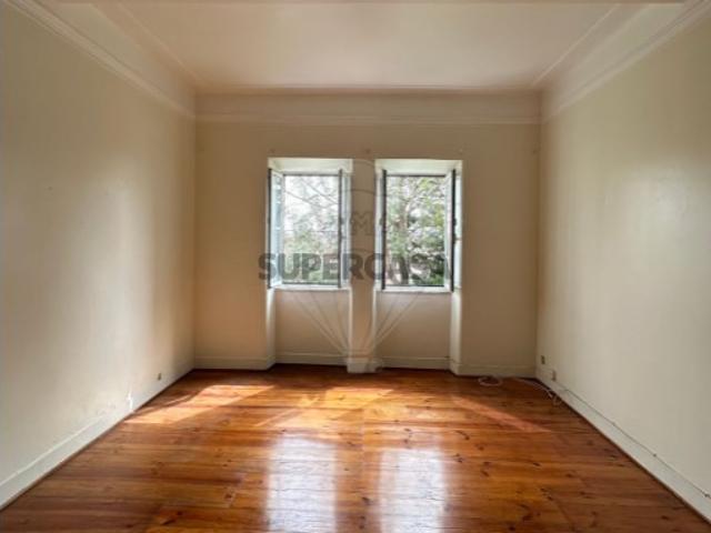 Apartamento T2 em Estrela